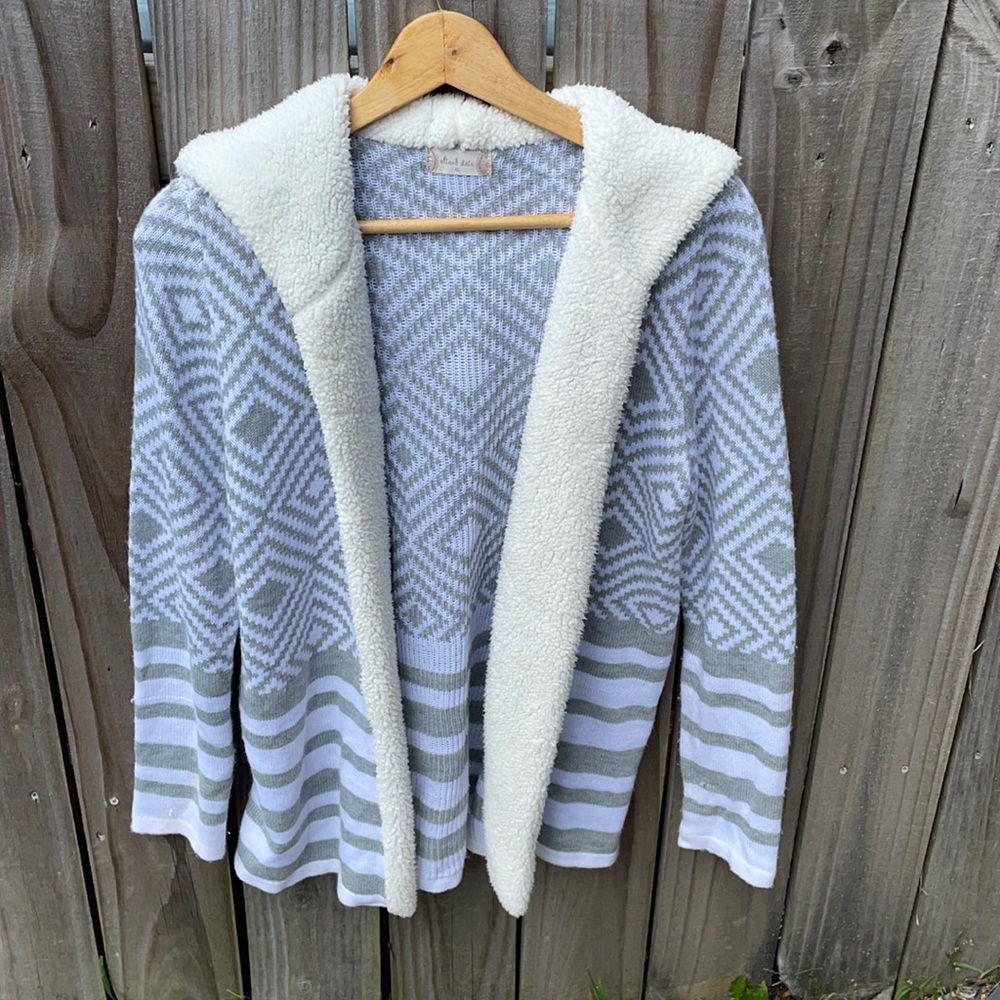 Altar’d State Teddy Sherpa Draped Cardigan Sherpa Printed Shacket With Hood